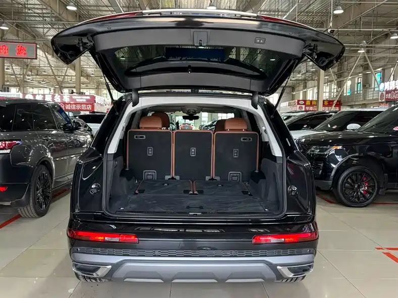 Audi Q7 2022 55 TFSI quattro S line Sport фото 23