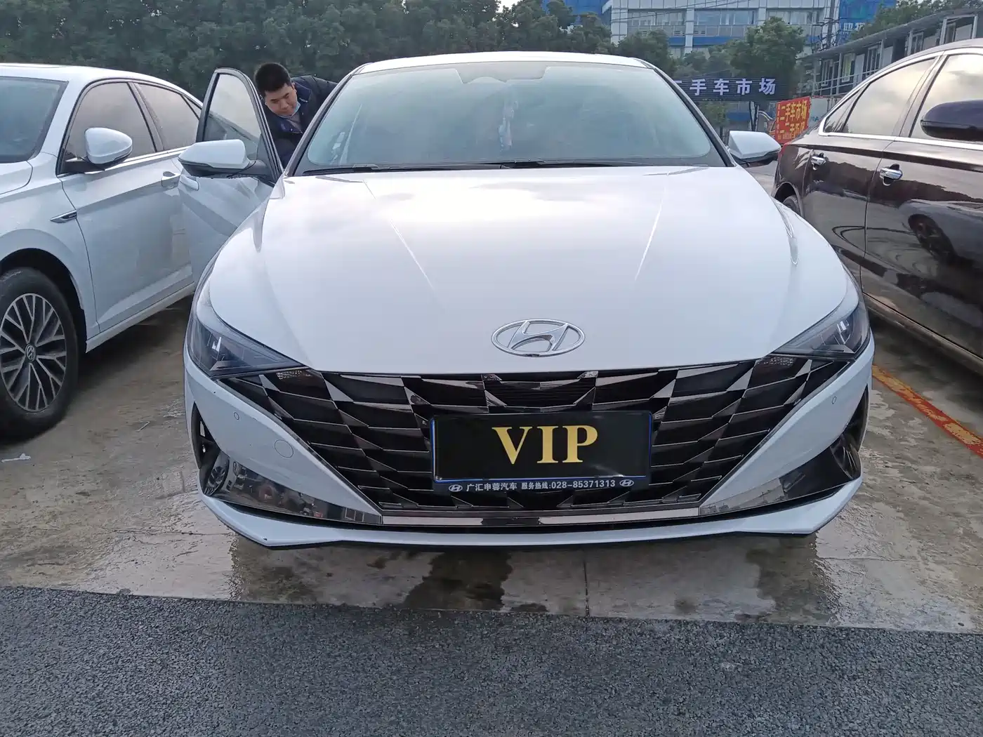Hyundai Elantra 2021 1.5L CVT GLS Leading Edition фото 2