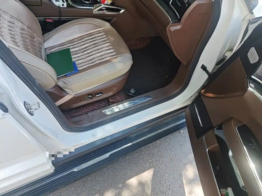 Zotye T700 2019 2017 1.8T DCT Prestige