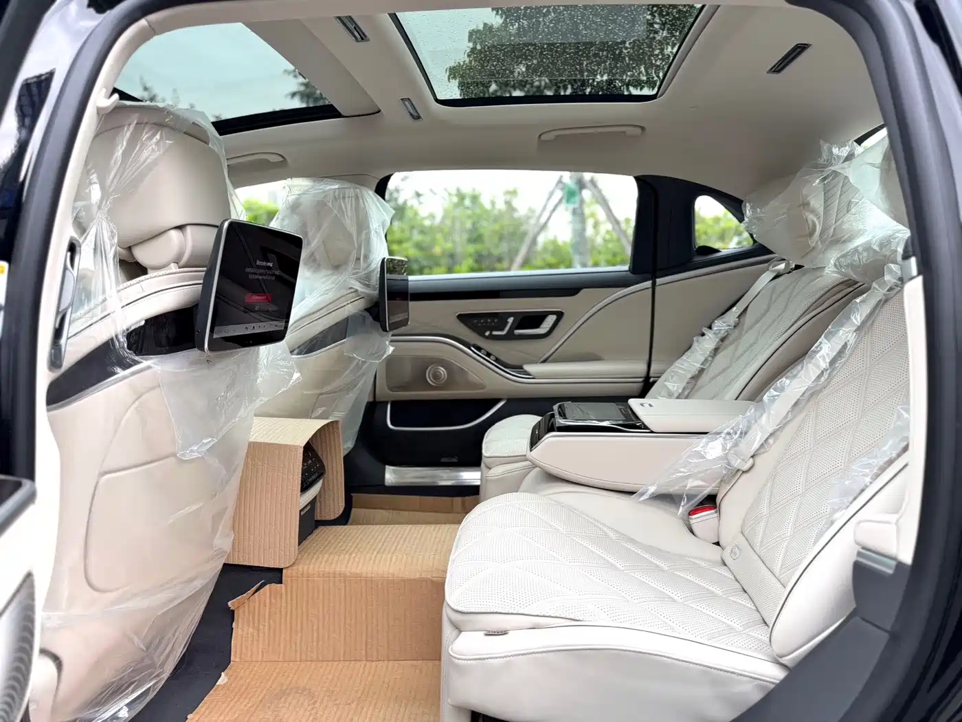 MERCEDES-BENZ MAYBACH S-CLASS