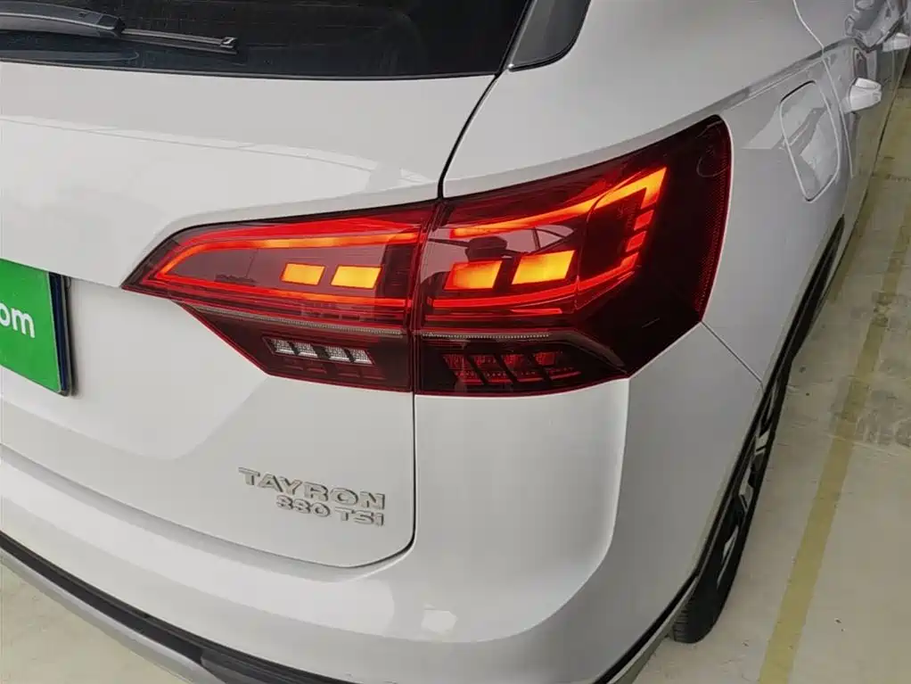 Volkswagen Tayron 2019 330TSI 2WD Luxury China VI фото 8