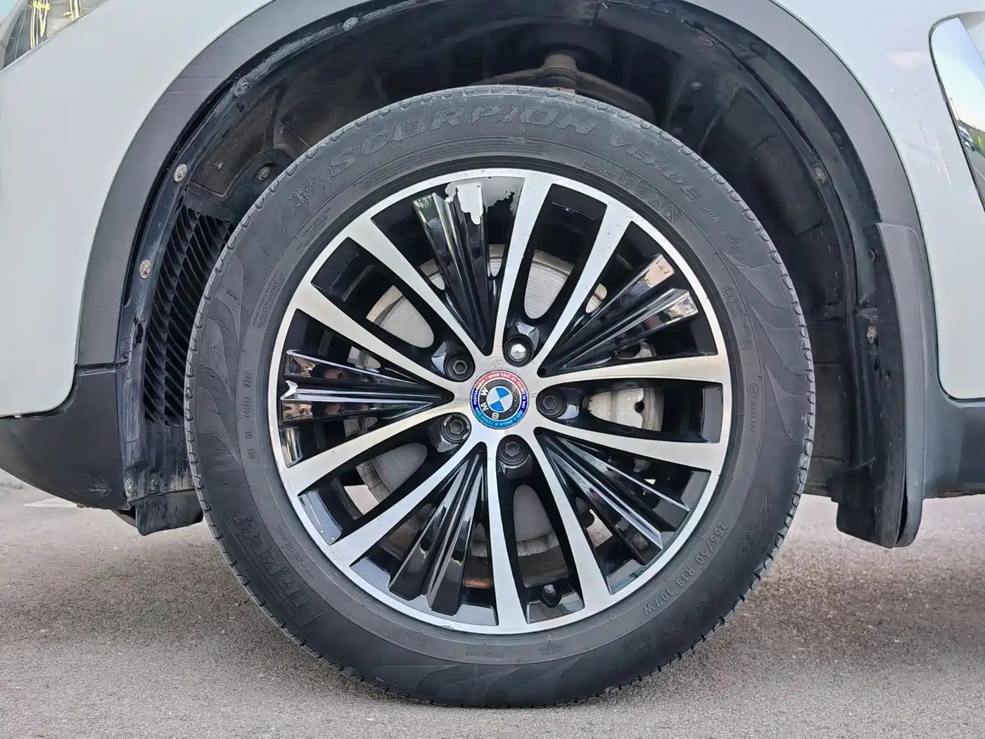 BMW X6 2015 xDrive35i Leading Type фото 8