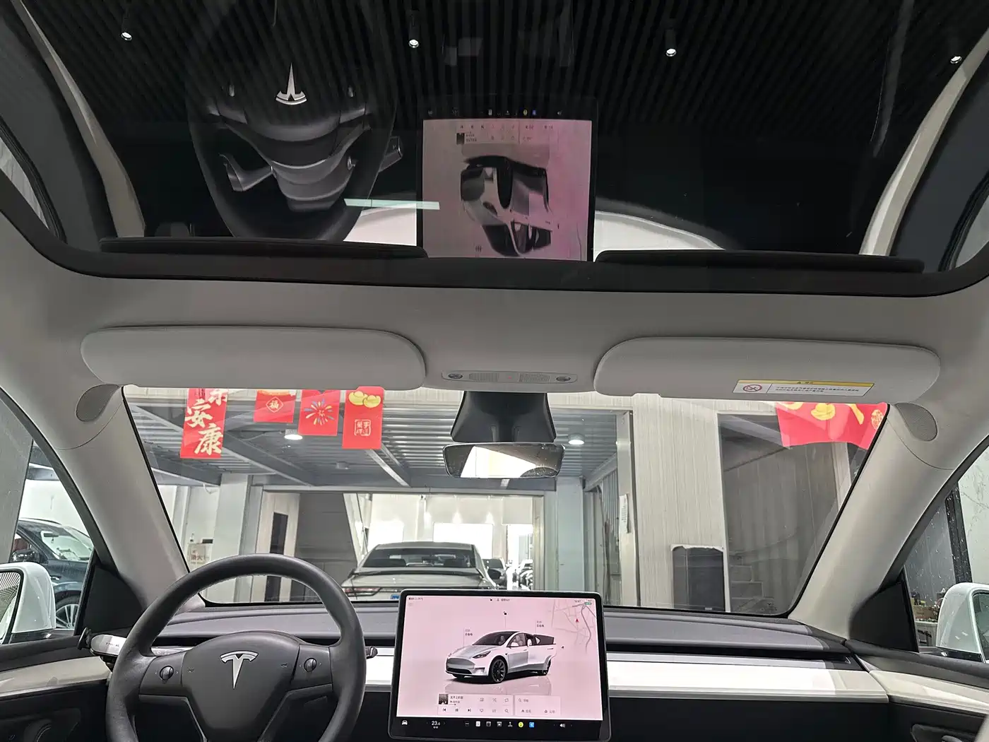  Tesla Model Y 2022 Rear-Wheel Drive Version 17