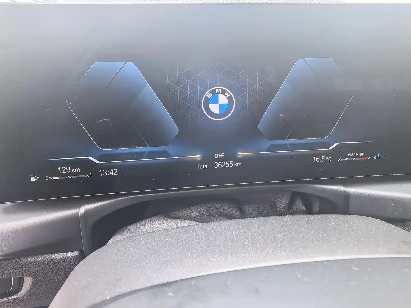 BMW 3 Series 2023 325Li M Sport Black Night Package фото 5