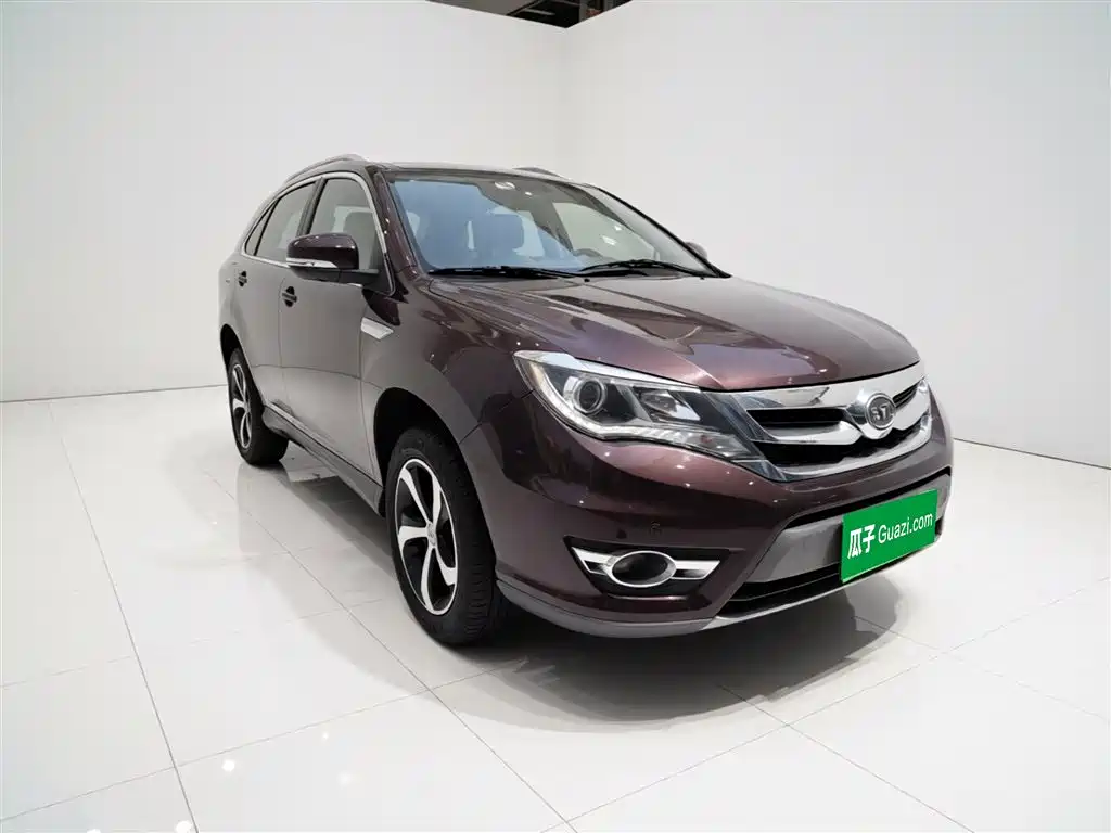 BYD S7 2016 2.0T Automatic Flagship Plus фото 5
