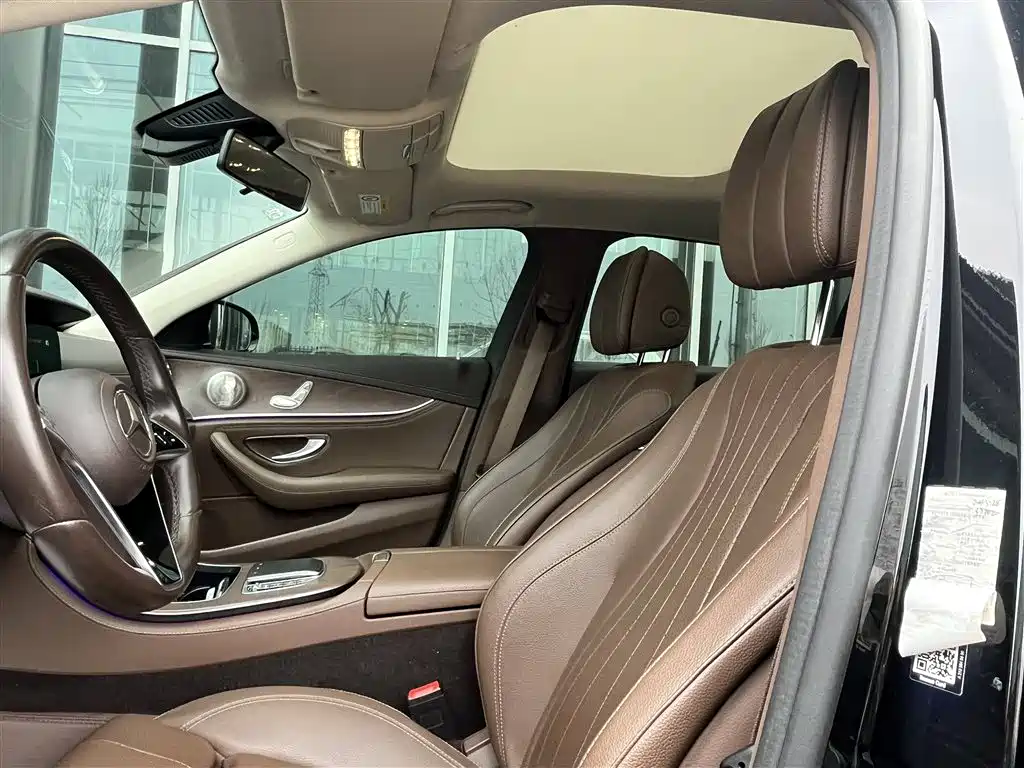 Mercedes-Benz E-Class 2021 Facelift E 260 L фото 8