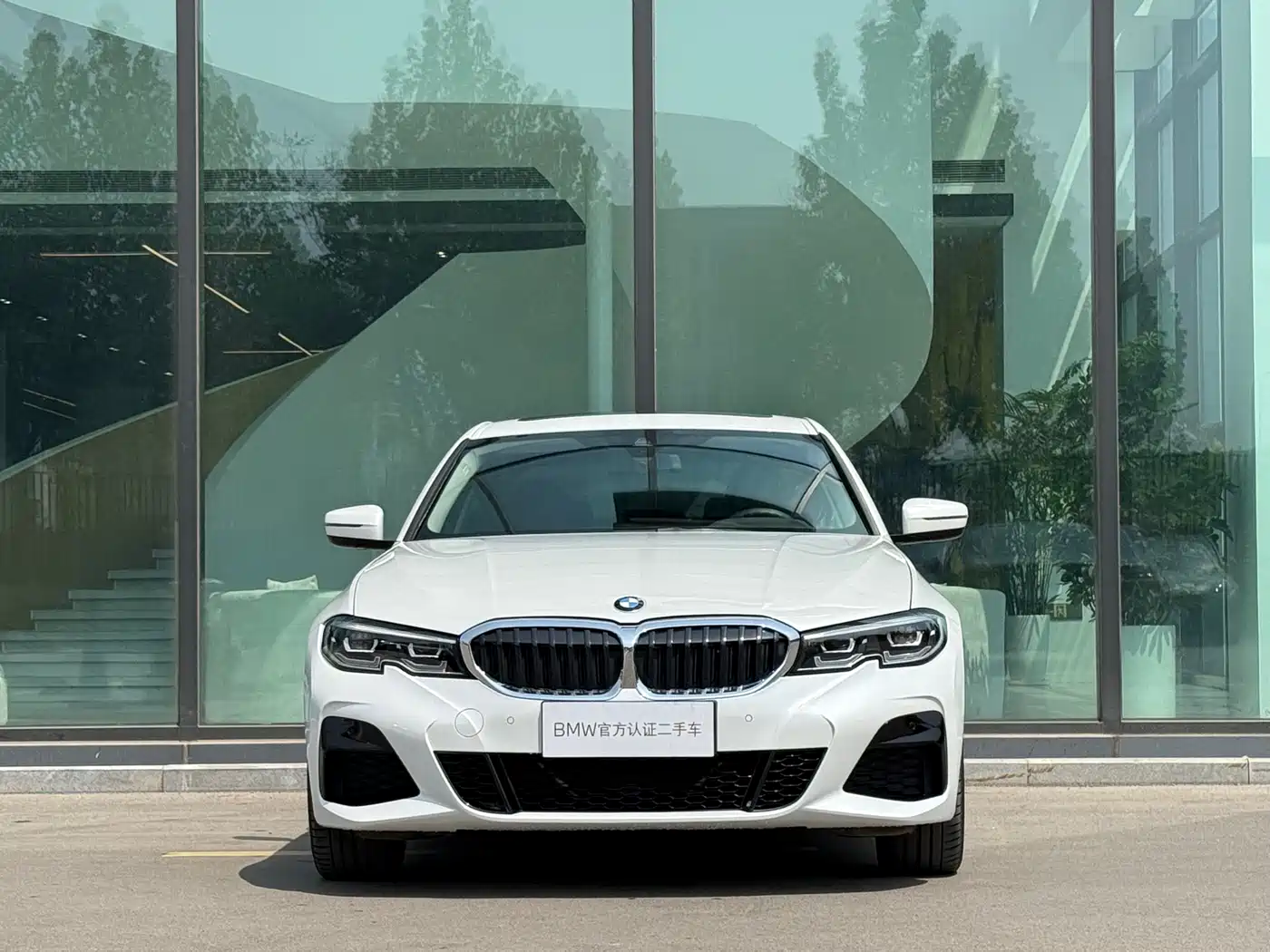 BMW 3 Series 2021 325Li M Sport Package фото 3