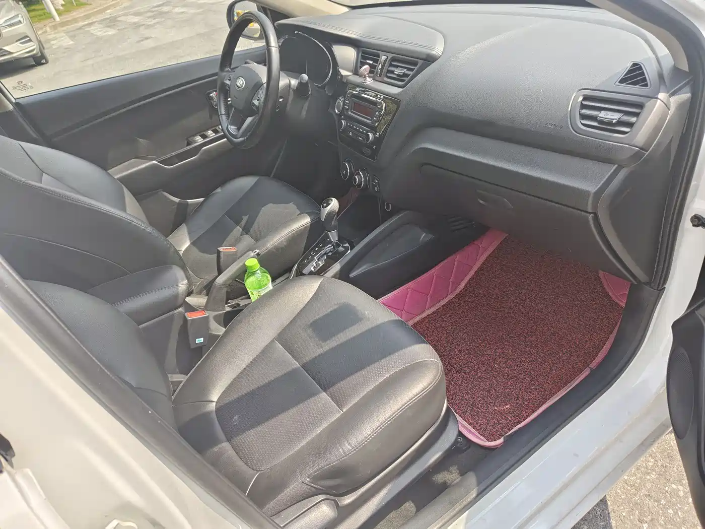 Kia K2 2012 Hatchback 1.6L AT Premium фото 6