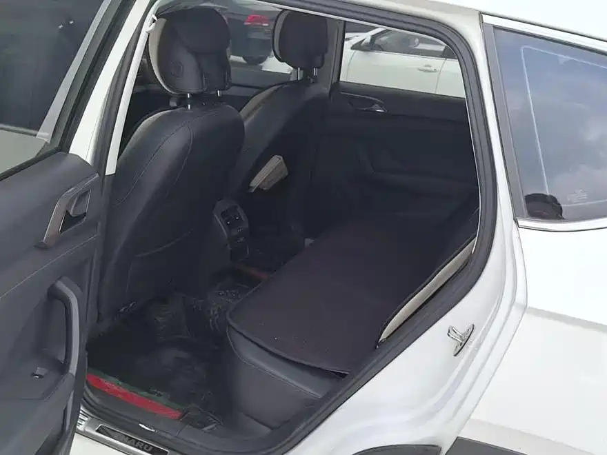 Volkswagen Tharu 2021 Model 280TSI 2WD Luxury Edition фото 6