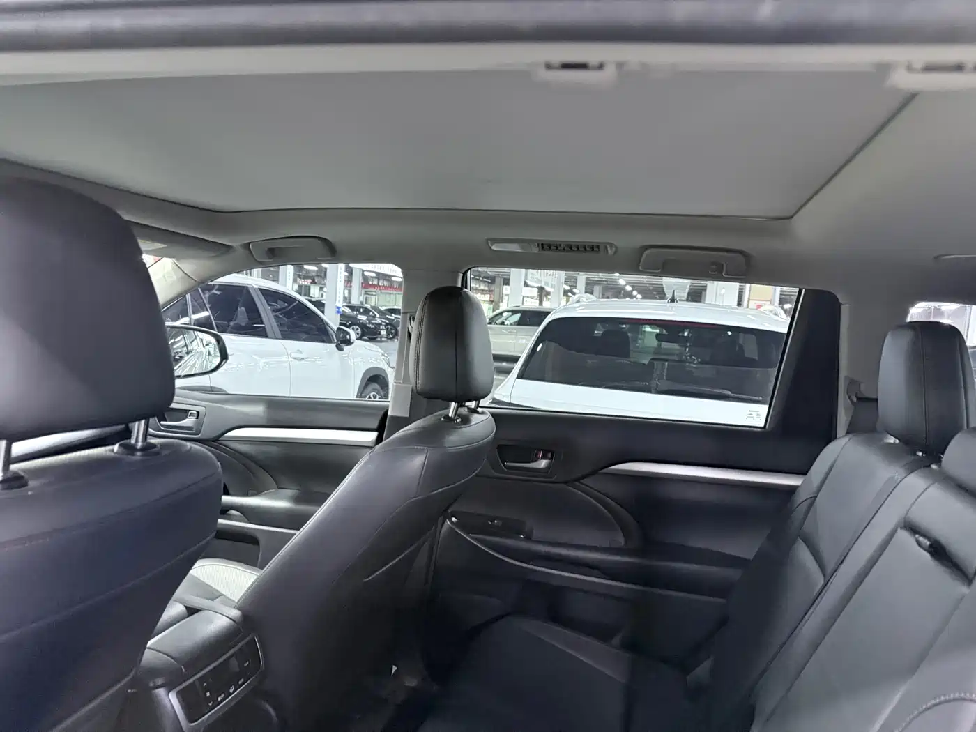 Toyota Highlander 2018 2.0T 4WD Luxury 7-seater (China V) фото 15