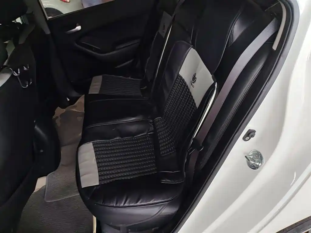 Kia K3 2016 1.6L Manual GL фото 17