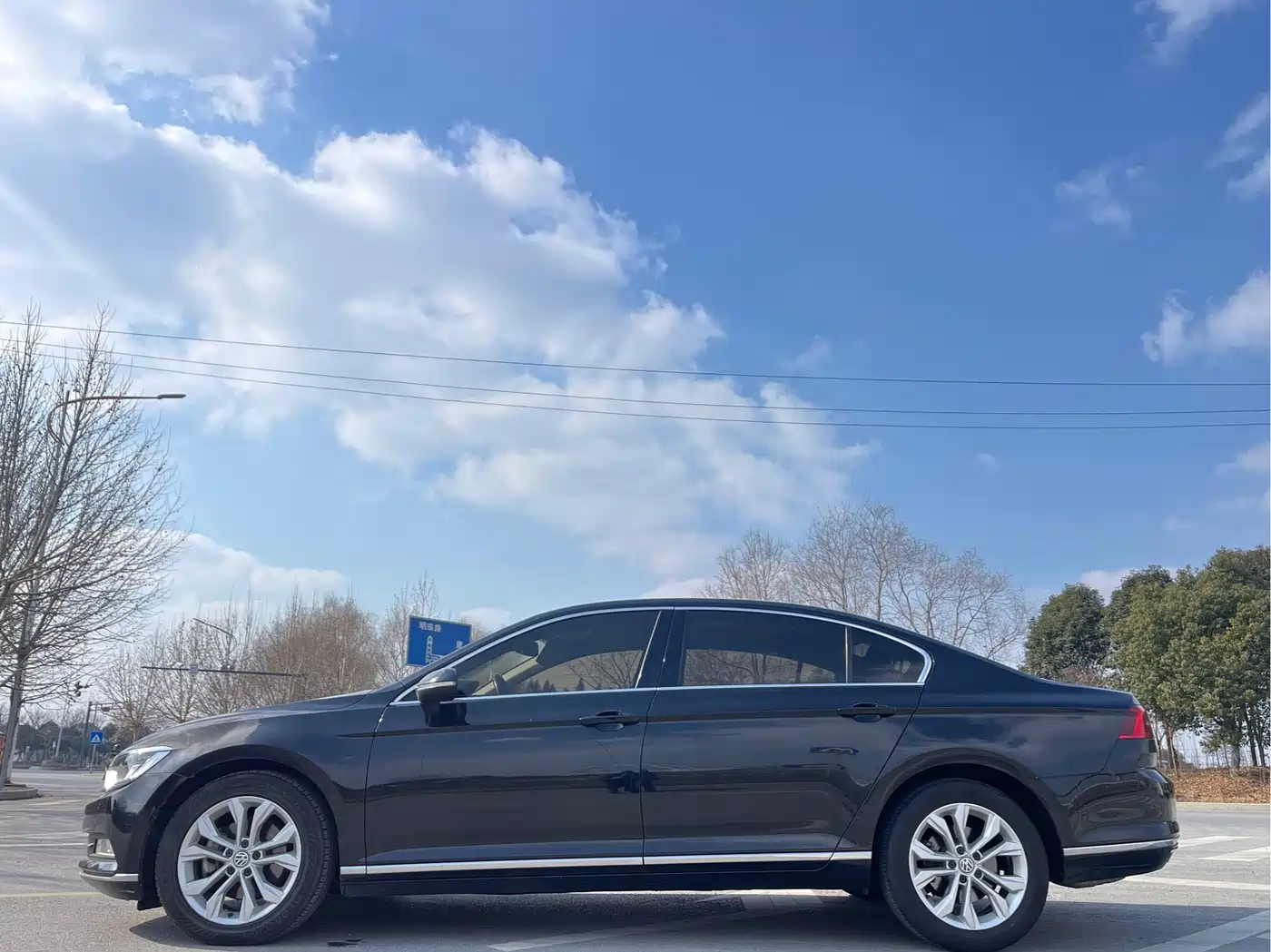 Volkswagen Magotan 2018 Facelift 330TSI DSG Luxury фото 4