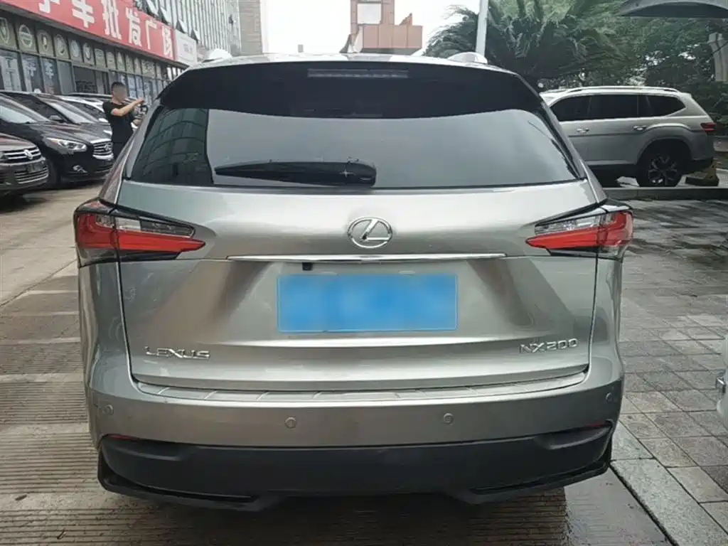 Lexus NX 2015 200 FWD Premium фото 6
