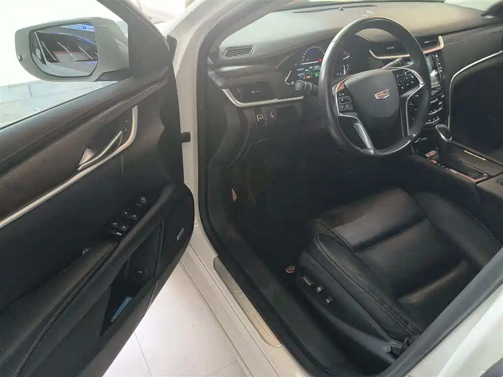 Cadillac XTS 2018 28T Elite фото 11