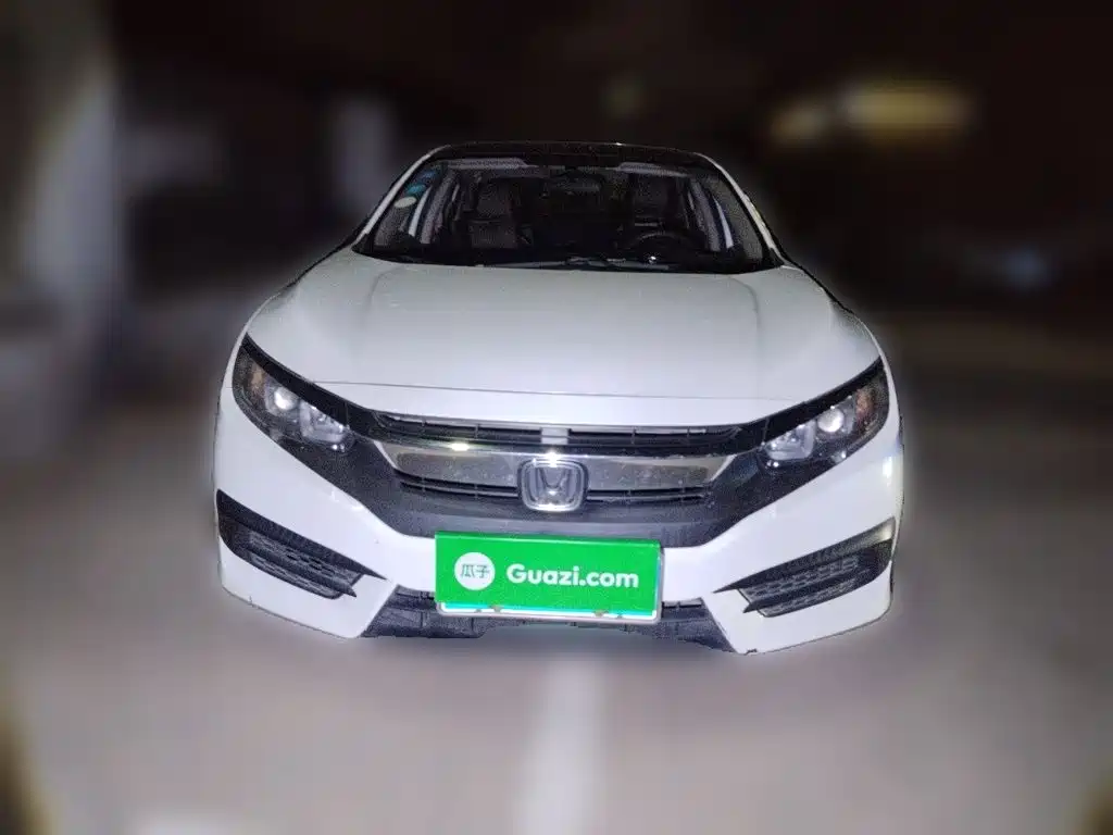 Фото 3 - Honda Civic