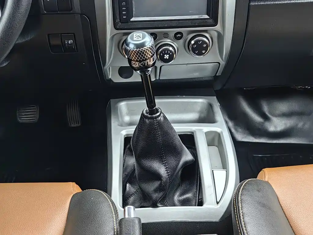 Jiangling Baodian 2018 2016 2.9T PLUS Diesel 2WD Basic 5050 Long JX4D30