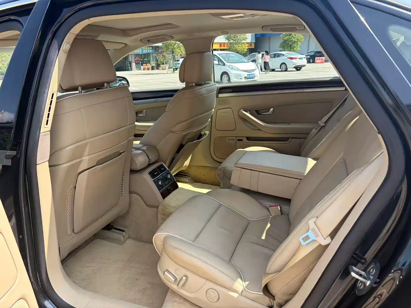 Audi A8 2007 A8L 3.2 FSI Standard фото 5