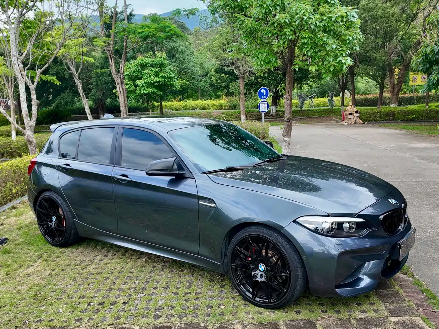 BMW 1 Series (Import) 2012 118i Sport фото 27