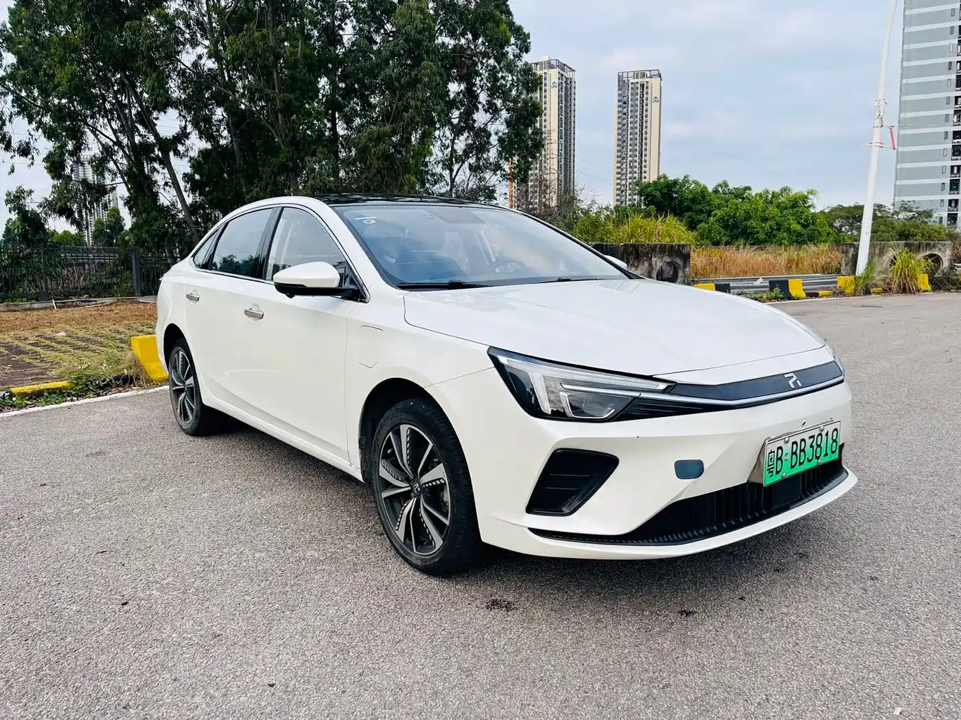 RISING AUTO FEIFAN ER6