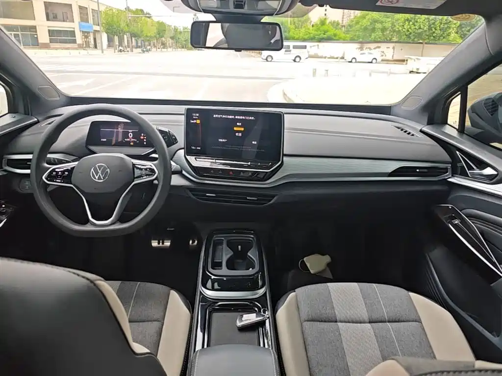Volkswagen ID.4 CROZZ 2022 Long Range PURE+ Edition фото 10