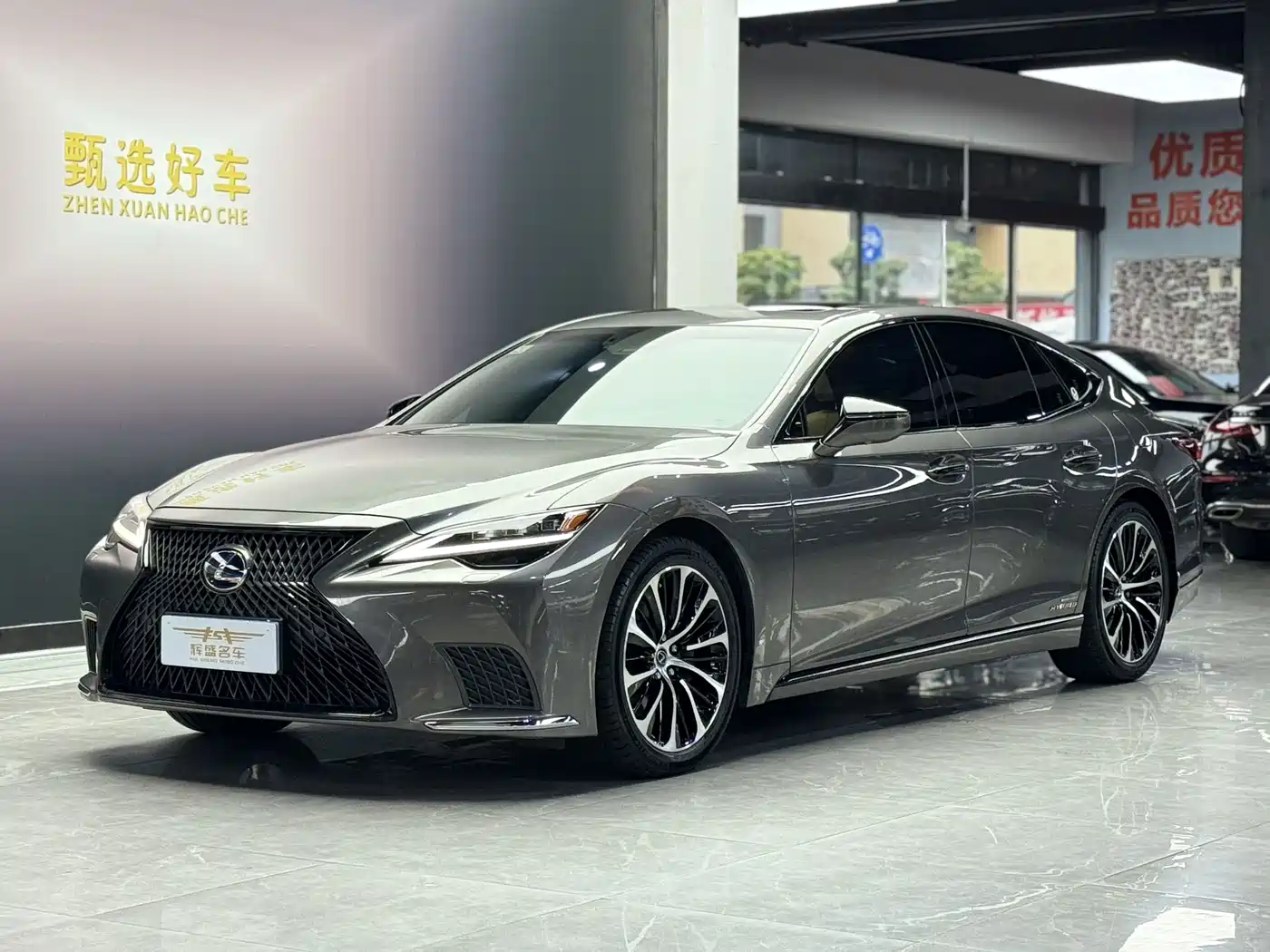 Lexus LS 2022 2021 500h Excellence Edition
