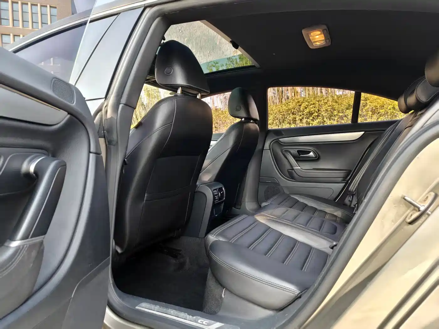Volkswagen FAW-Volkswagen CC 2016 Model 1.8TSI Premium фото 16