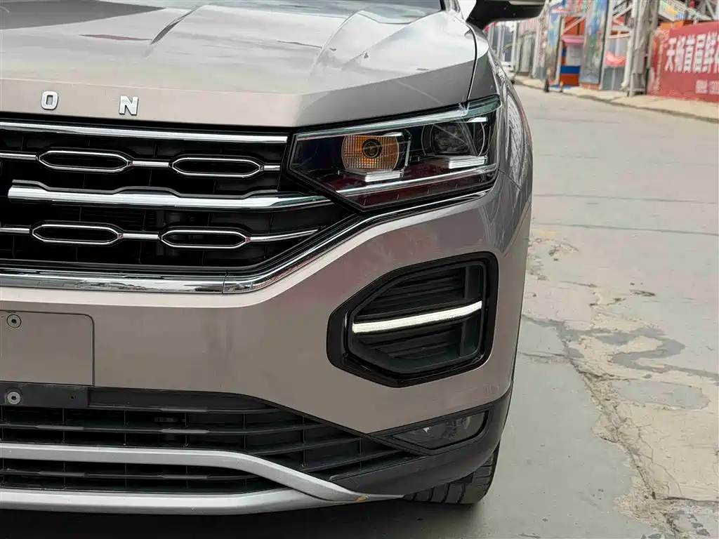 Volkswagen Tayron 2019 330TSI 4WD Luxury China VI фото 13