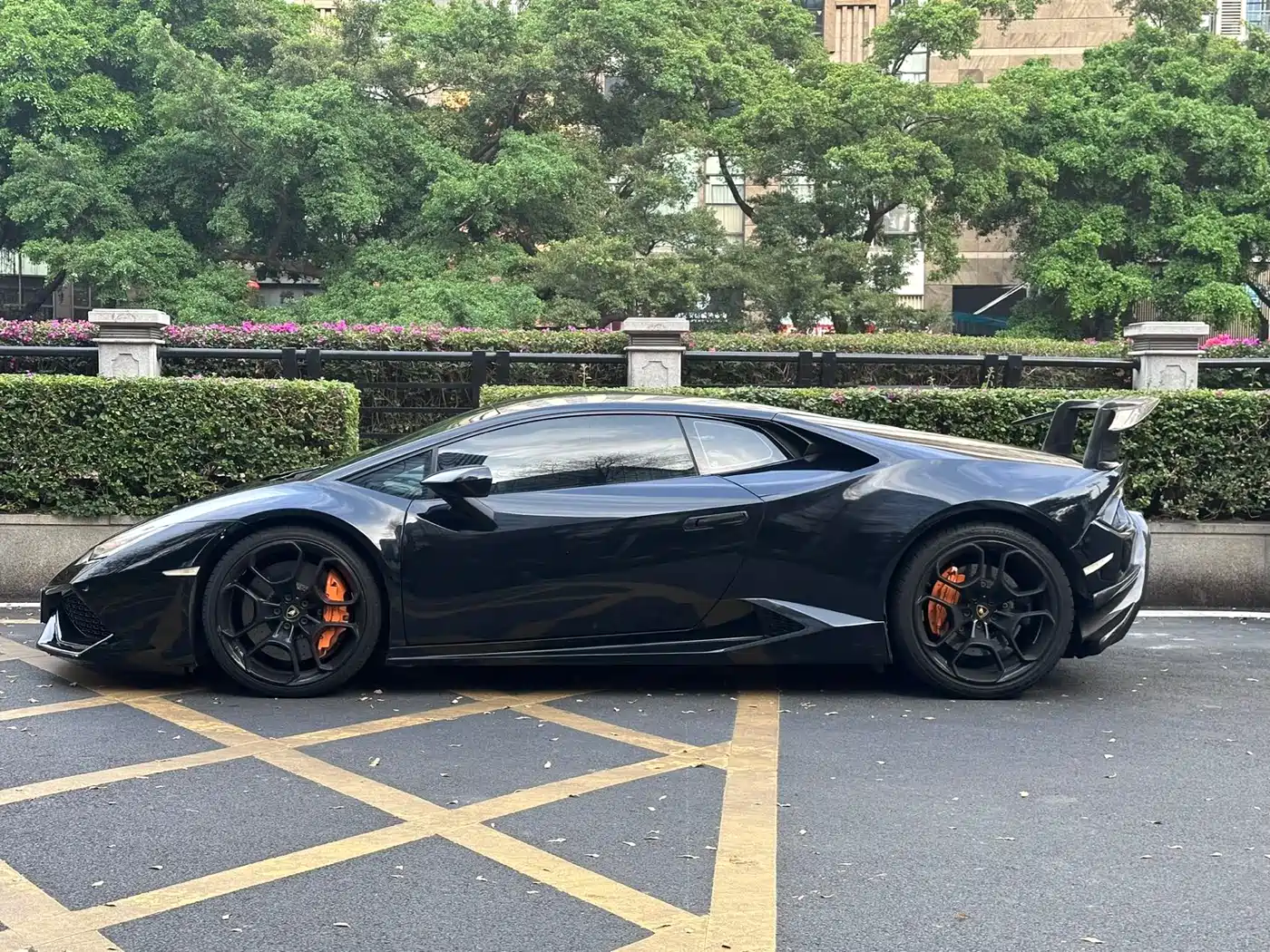 Lamborghini Huracán 2014 LP 610-4 фото 10