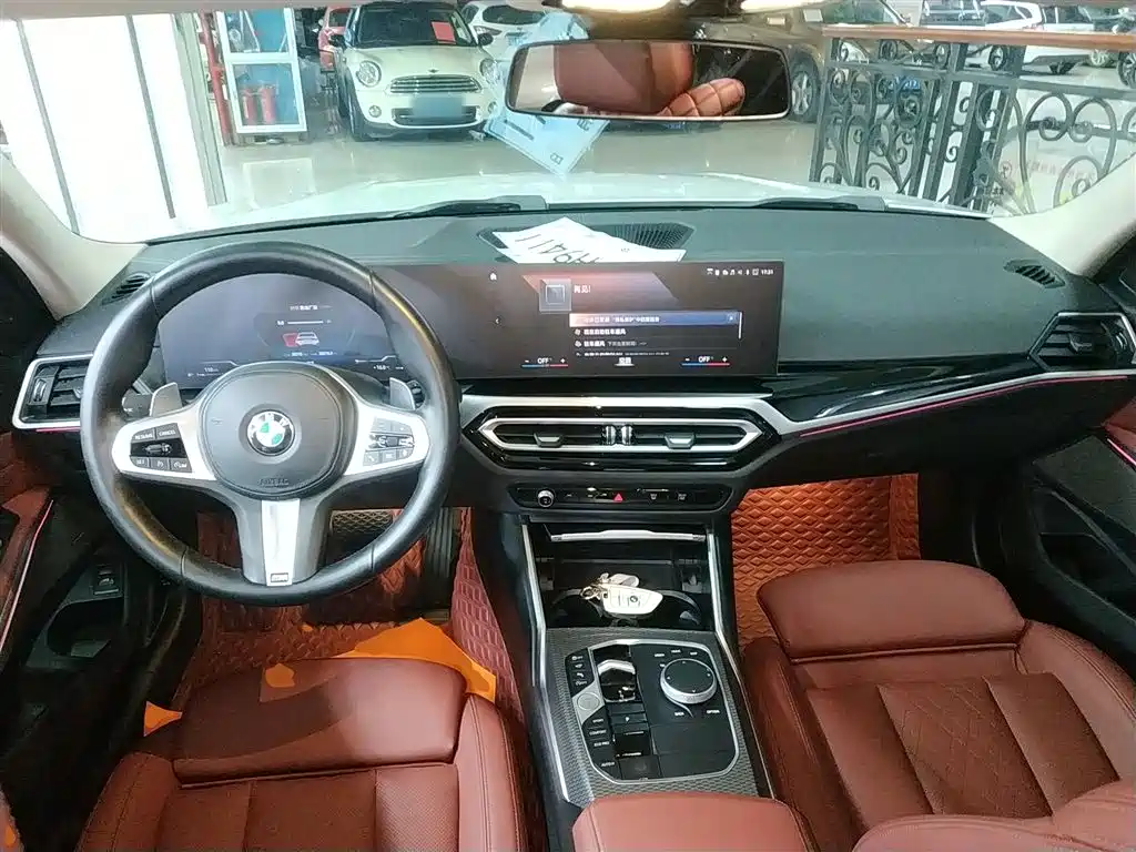 BMW 3 Series 2023 325Li M Sport Black Night Package фото 6