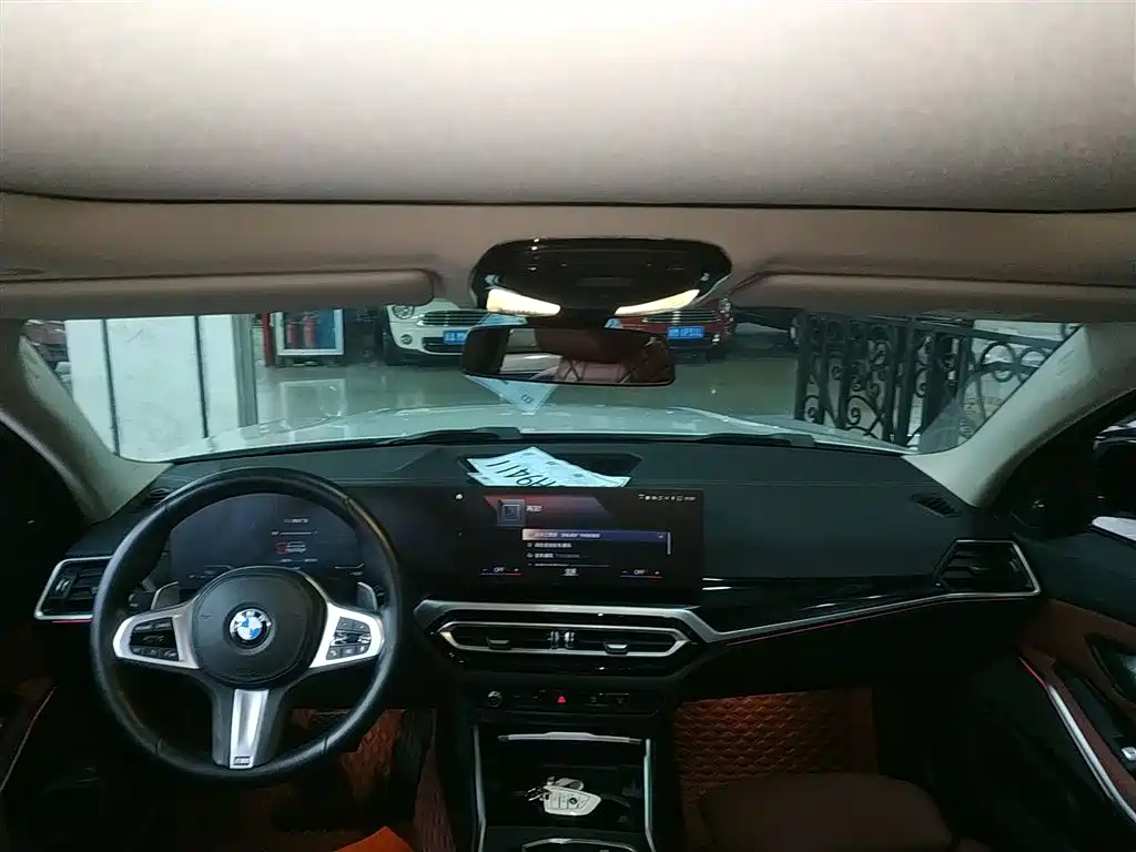 BMW 3 Series 2023 325Li M Sport Black Night Package фото 14