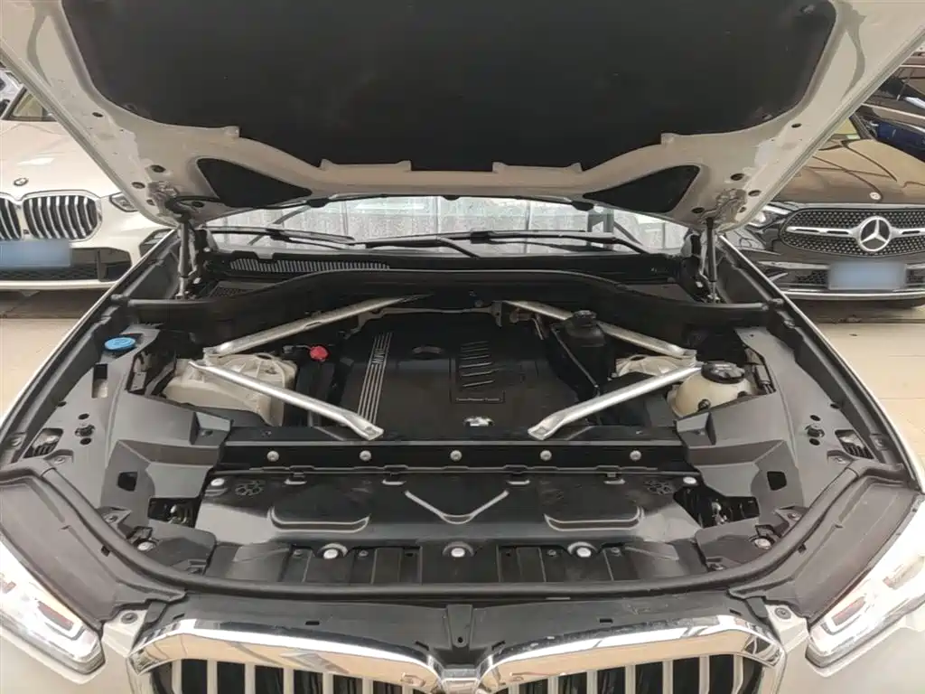 BMW X5 (Import) 2019 xDrive40i M Sport Package фото 20