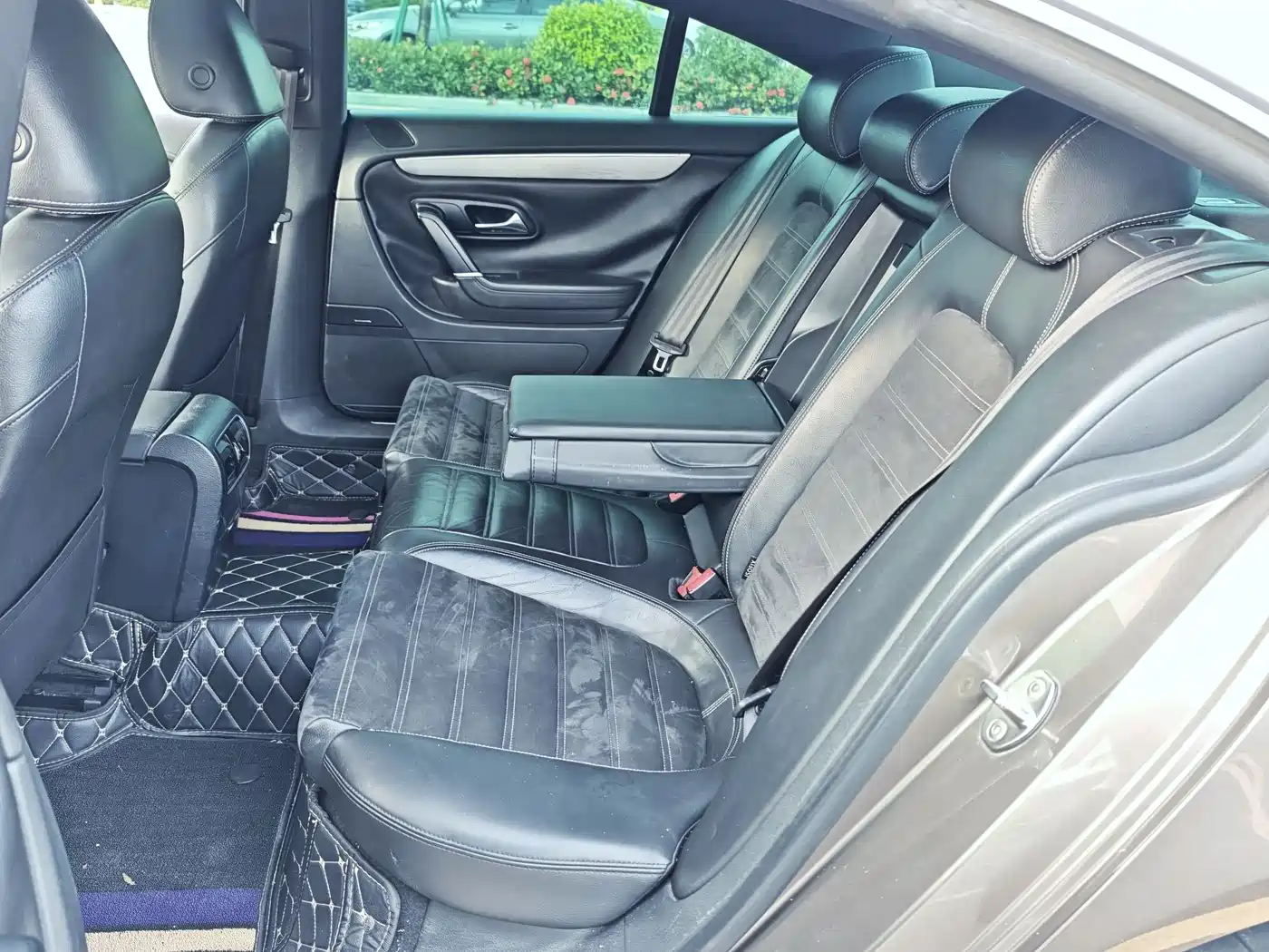 Volkswagen FAW-Volkswagen CC 2015 1.8TSI Luxury фото 11
