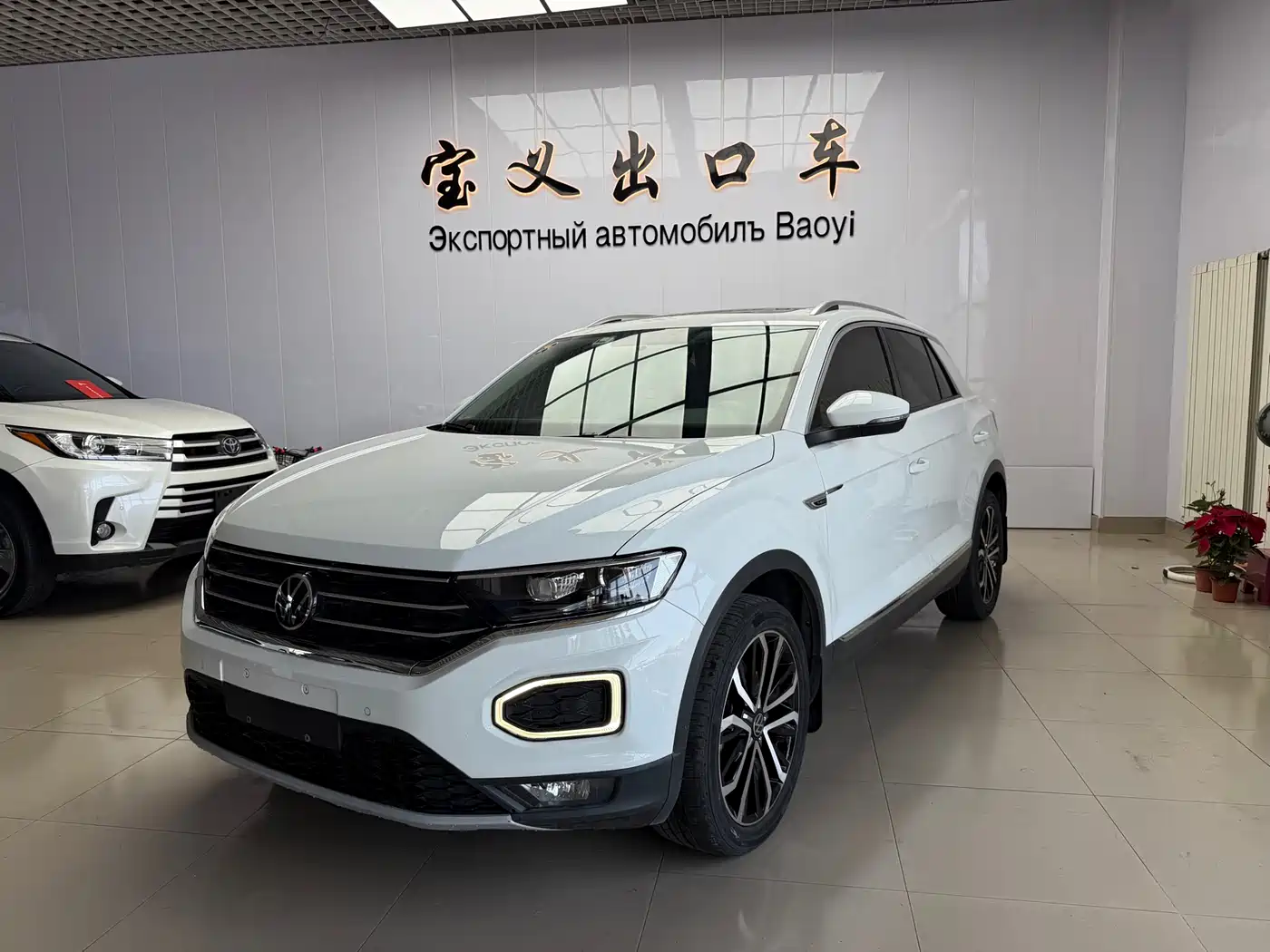 Volkswagen T-ROC 2022 280TSI DSG 2WD Comfort PLUS