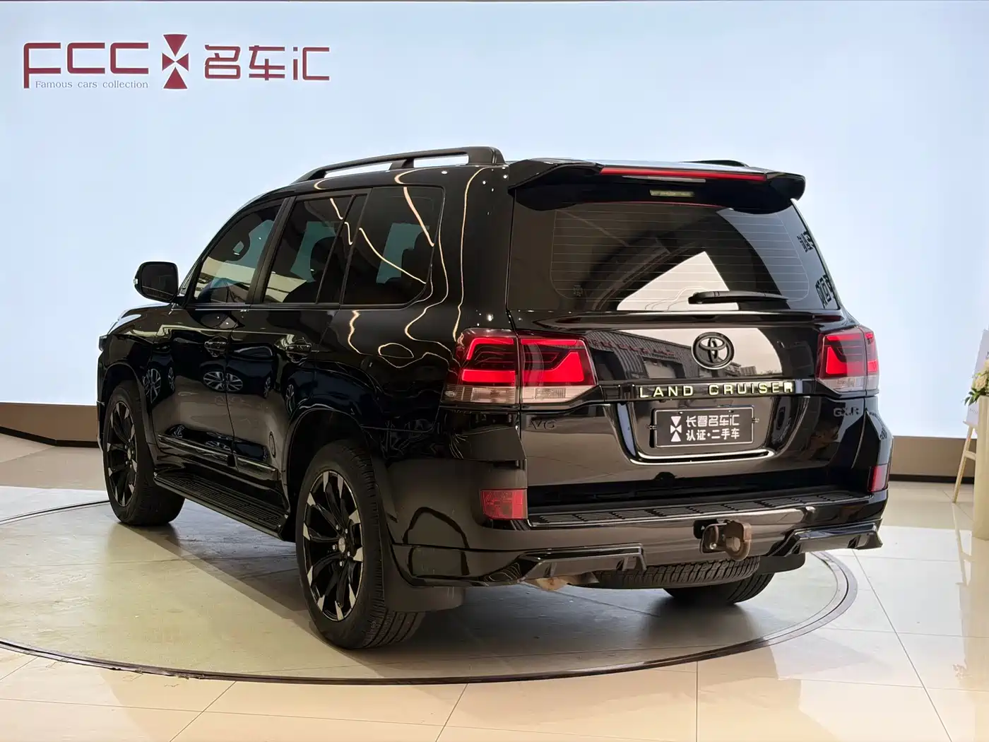Toyota Land Cruiser (Import) фото 7