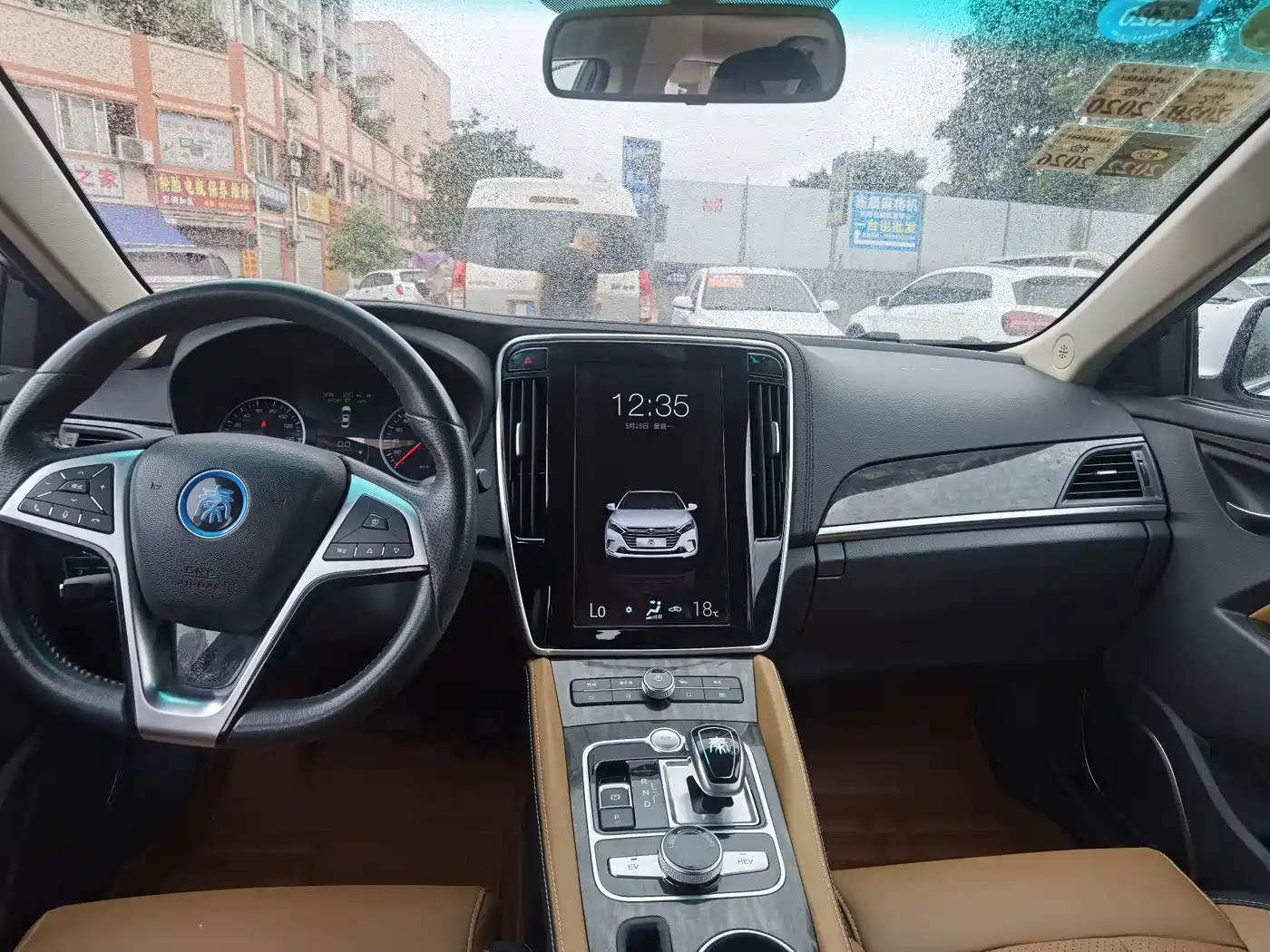 BYD Qin New Energy 2017 1.5T Premium Model фото 18