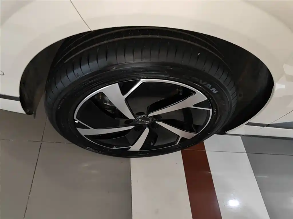 BYD Sealion 06 New Energy 2025 DM-i 170 Pilot Pro Edition фото 23
