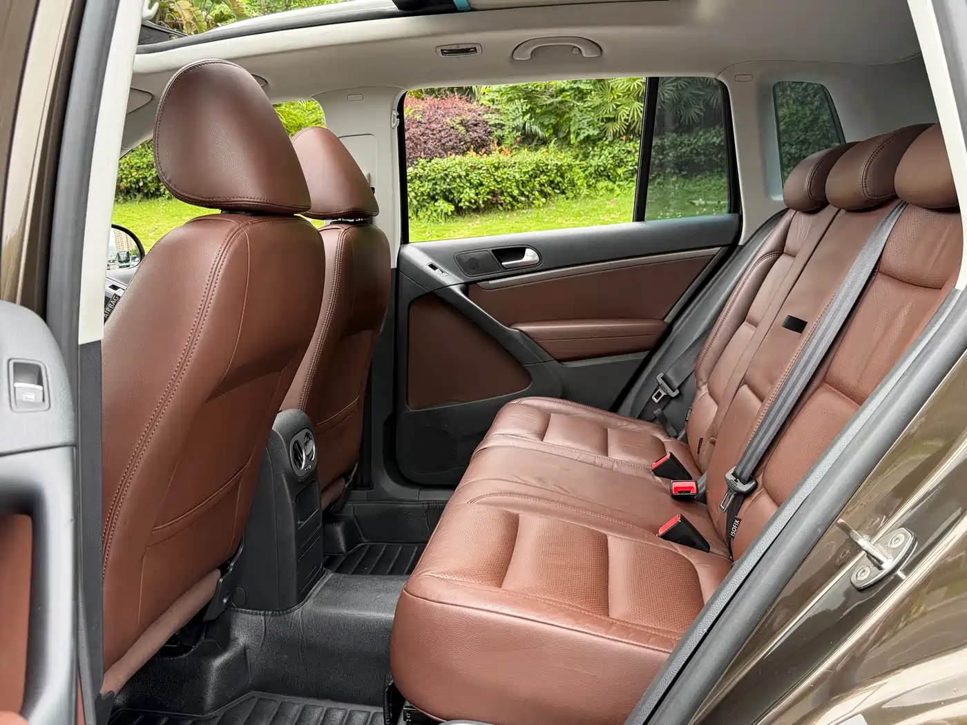 Volkswagen Tiguan 2013 1.8TSI Automatic 2WD Luxury Model фото 7