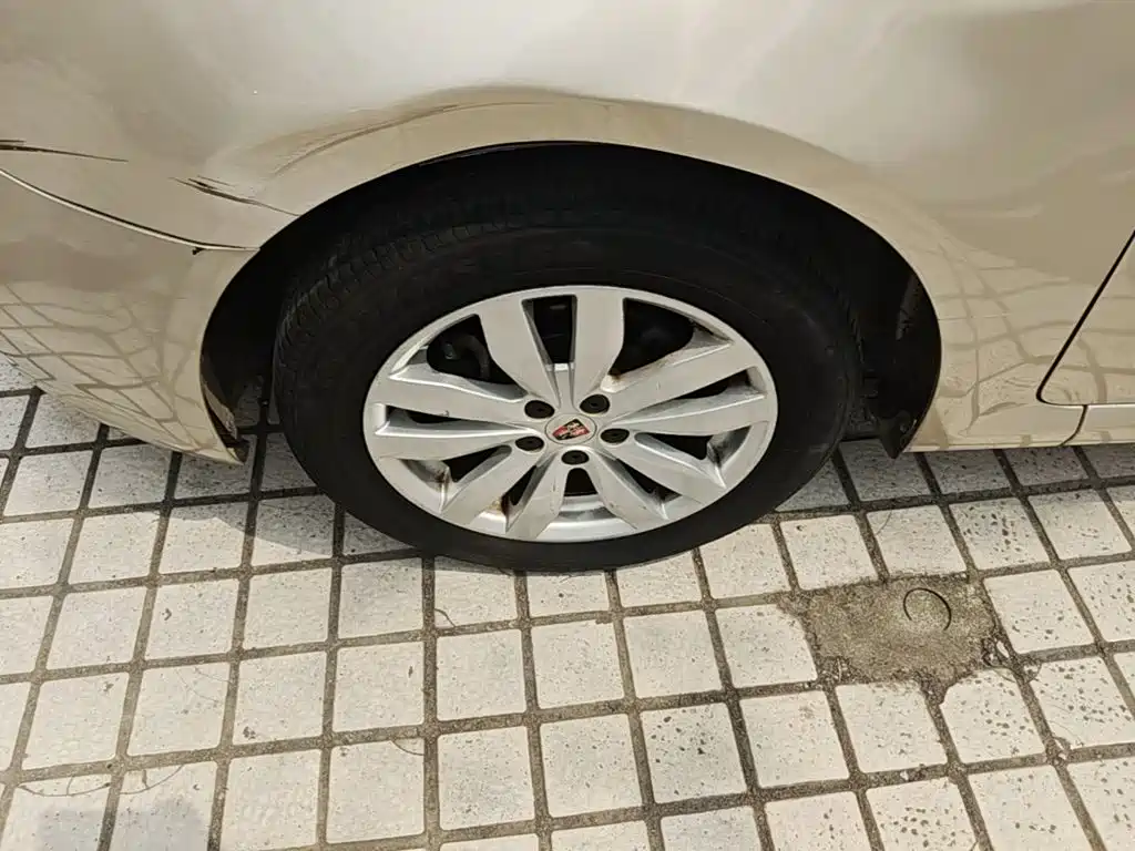 Roewe 350 2015 2014 1.5L Automatic Joy Edition