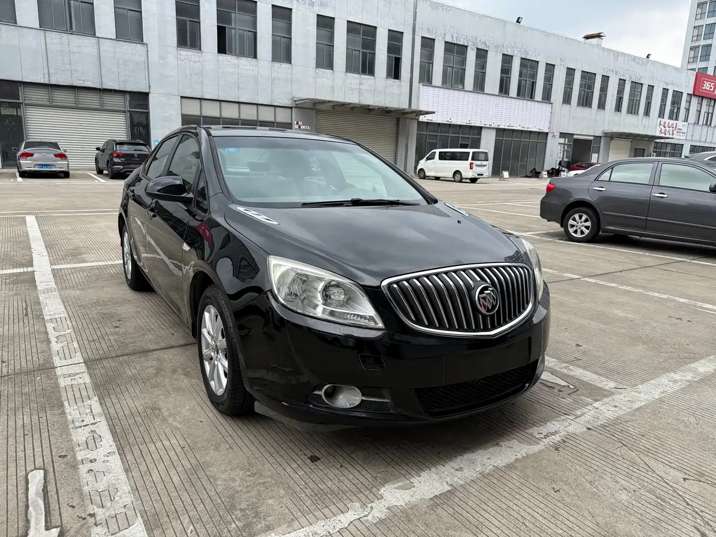 Buick Excelle 2013 GT 1.6L Automatic Fashion Edition фото 3