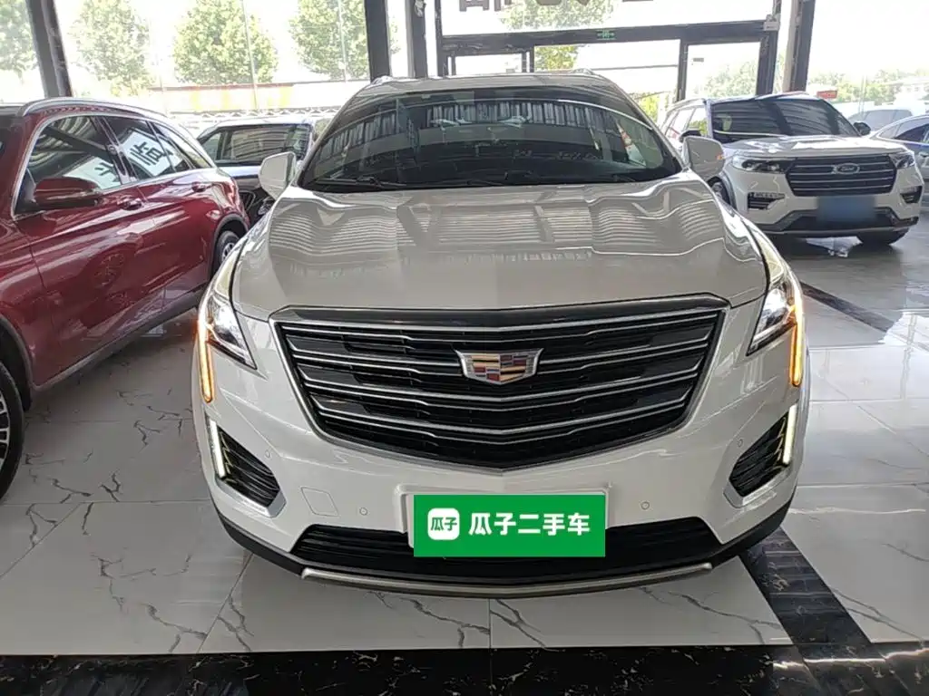 Cadillac XT5 2016 2016 28T AWD Luxury Model