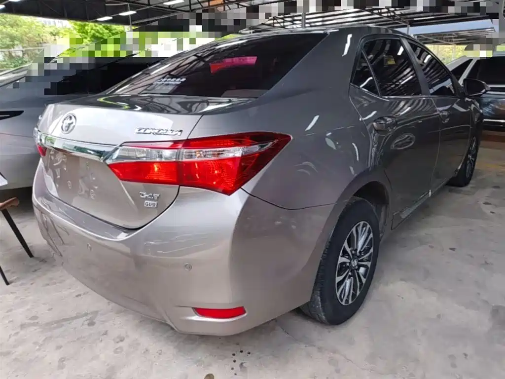 Toyota Corolla 2017 Facelift 1.2T S-CVT GL-i фото 7