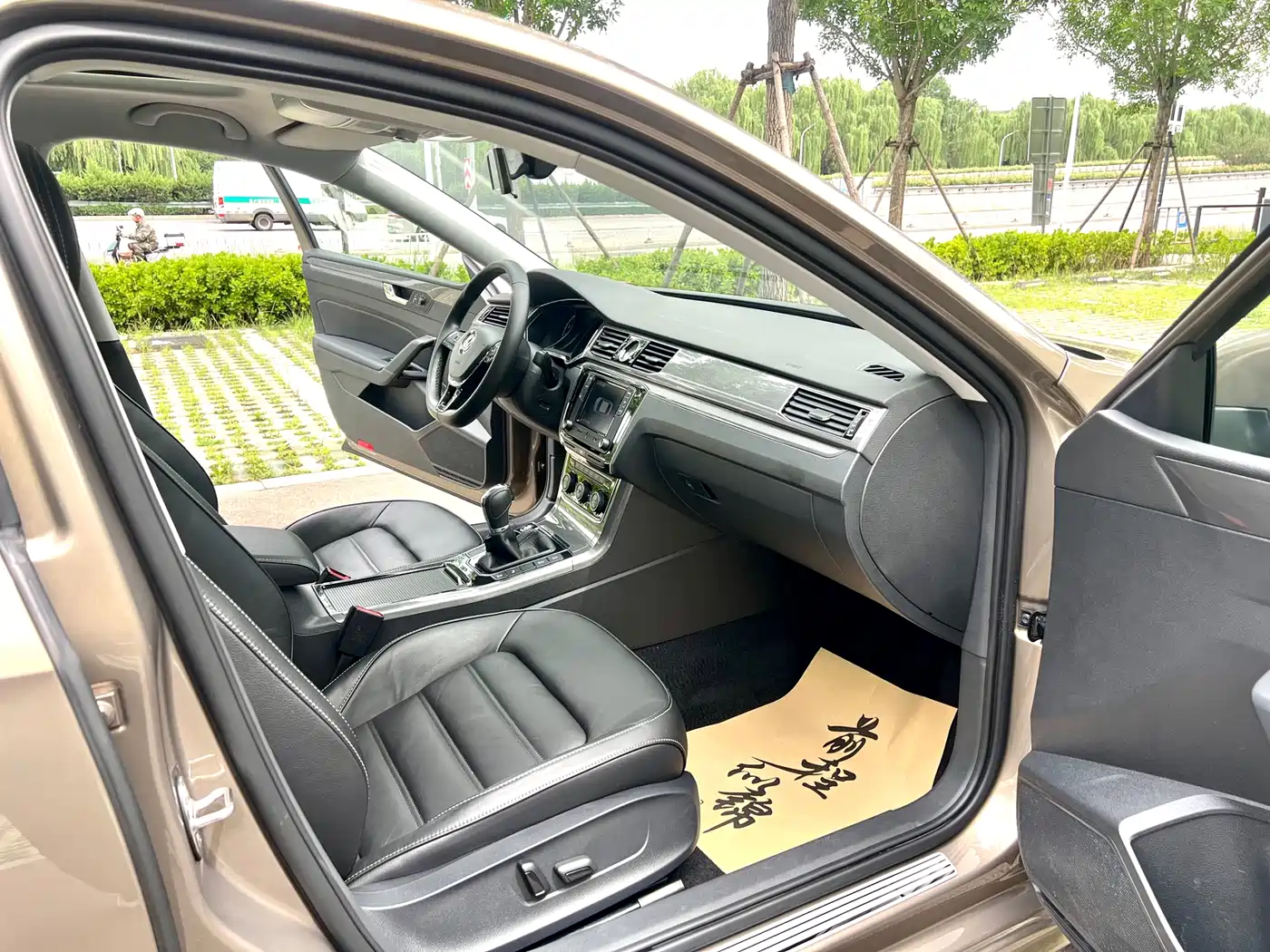 Volkswagen Passat 2017 330TSI DSG Prestige фото 15