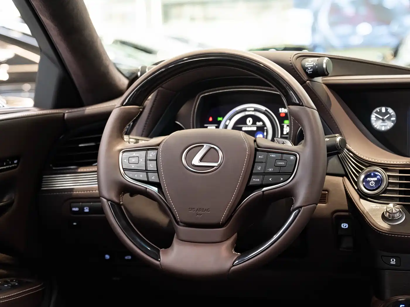 Lexus LS 2020 500h Luxury (China VI) фото 14