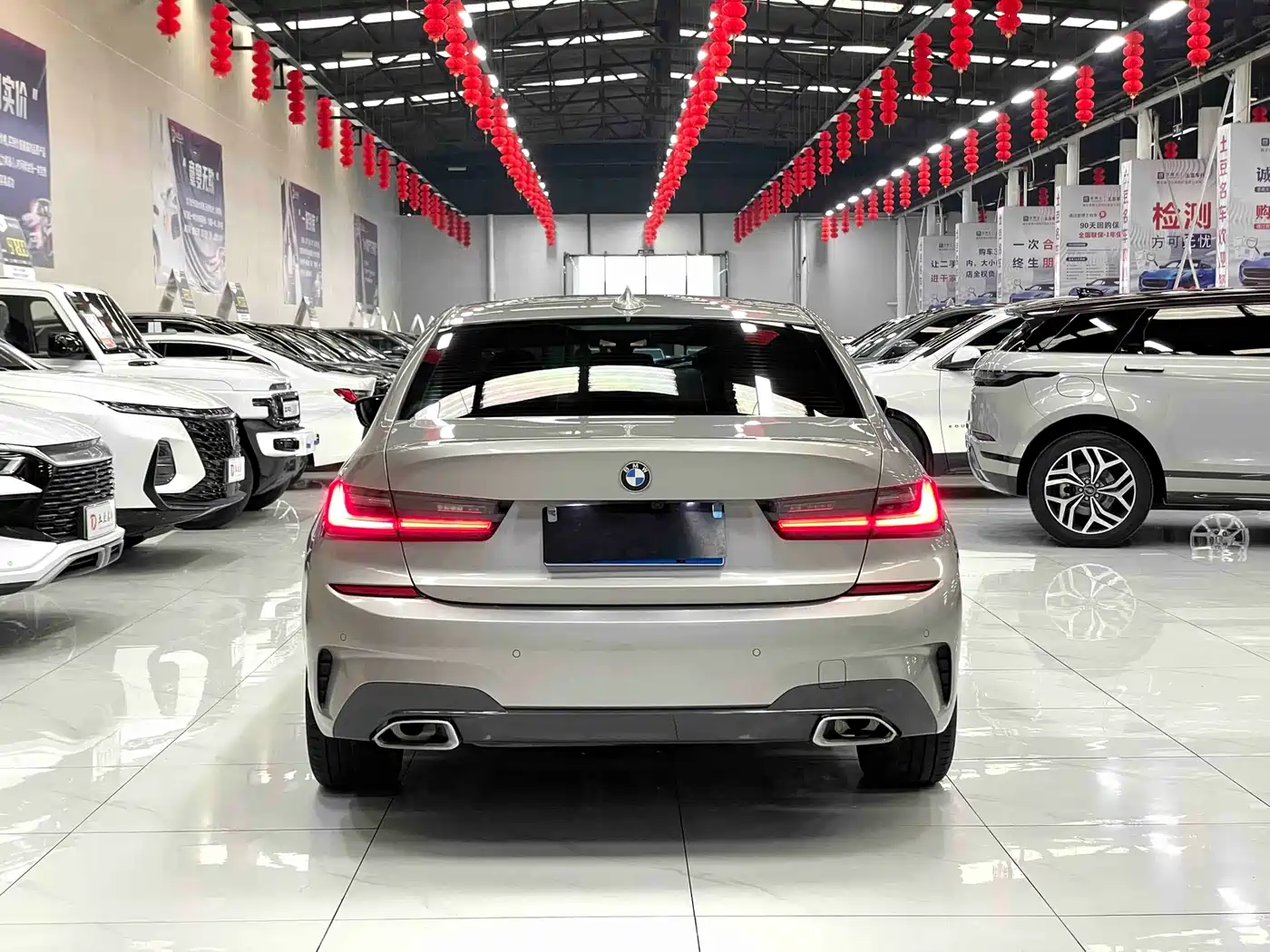 BMW 3 Series 2022 320Li M Sport Package фото 14