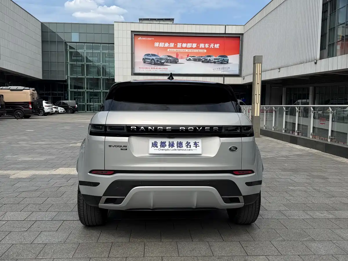 Land Rover Range Rover Evoque 2021 Range Rover Evoque L 249PS R-Dynamic S Performance Edition фото 6