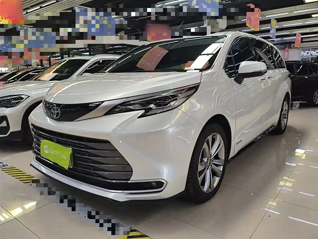 Toyota Sienna 2023 2.5L Hybrid Premium Edition