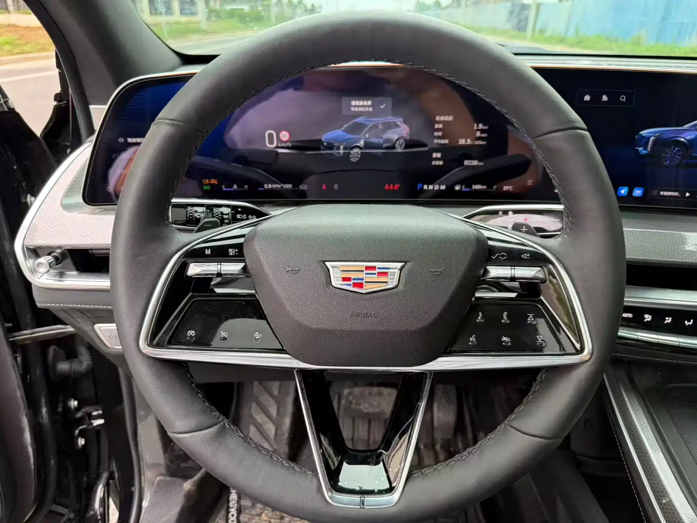 Cadillac XT5 2025 2.0T Luxury фото 6