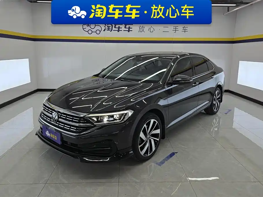 Volkswagen Sagitar 2023 300TSI DSG Surpassing Edition