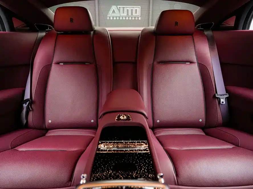 Rolls-Royce Wraith 2018 6.6T Standard фото 14