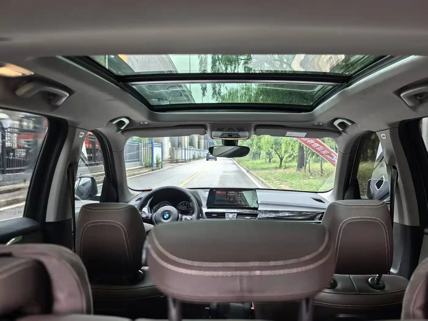 BMW X1 2021 sDrive25Li Leading фото 16